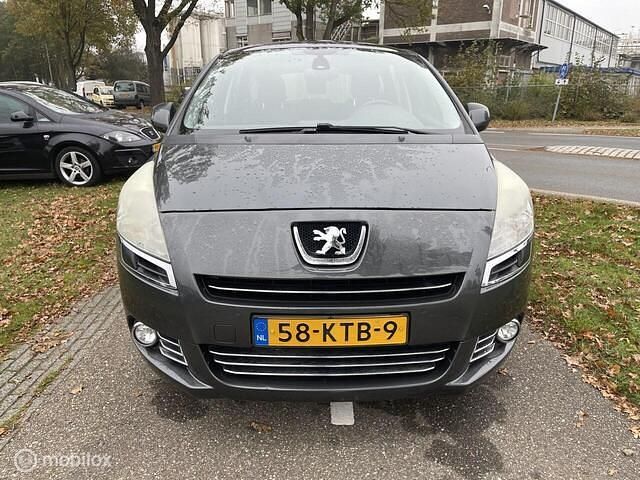 Occasion Peugeot 5008 157 PK (115 kW) 2010 Groen, metallic lak MPV