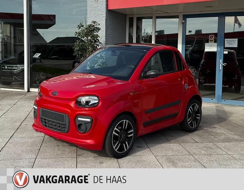 Rood Gebruikt 2020 Microcar Dué Hatchback | € 10.950 - Afbeelding 1/4