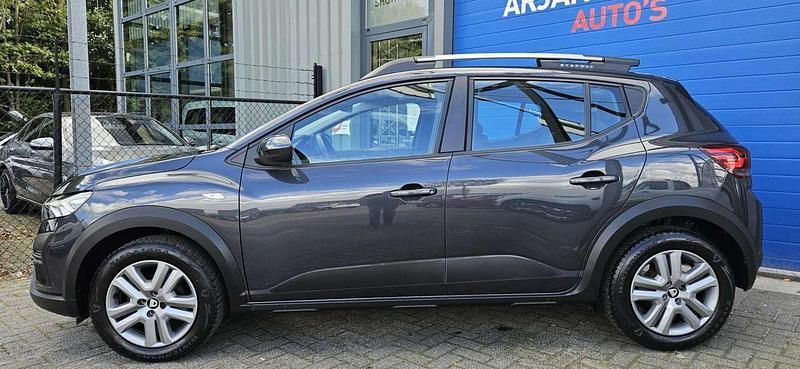 Occasion Dacia Sandero Expression 91 PK (66 kW) 2021 Grijs Hatchback