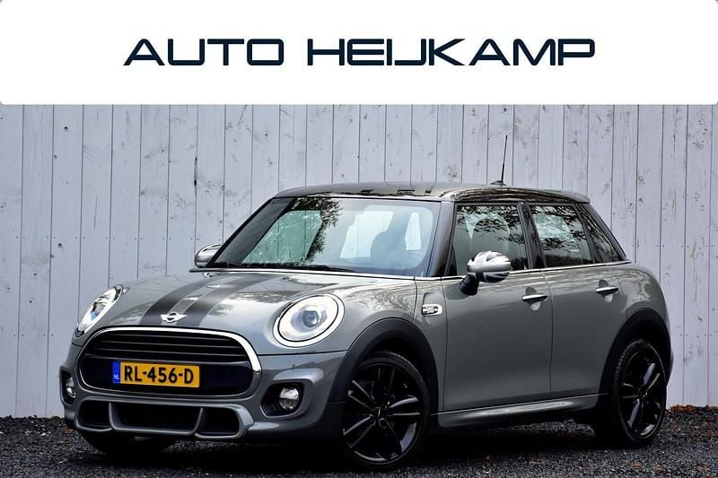 Grijs Gebruikt 2018 Mini John Cooper Works Business Hatchback | € 16.950 (Eerlijke prijs) - Afbeelding 1/4
