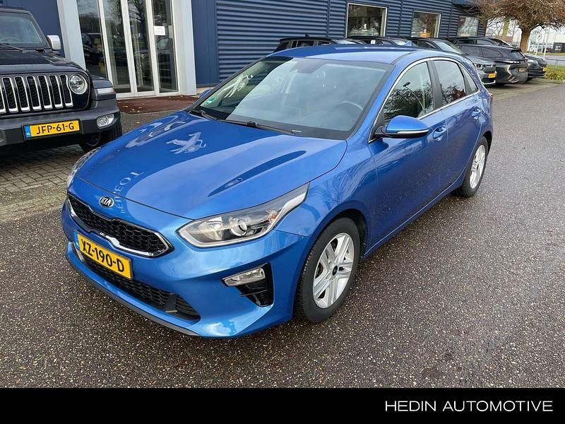 Blauw Gebruikt 2019 Kia Ceed Hatchback | € 13.450 (Eerlijke prijs) - Afbeelding 1/4