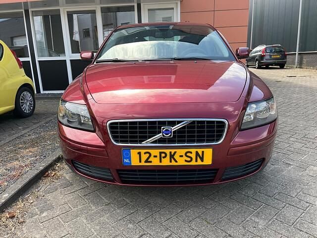 Occasion Volvo S40 140 PK (102 kW) 2004 Rood Sedan