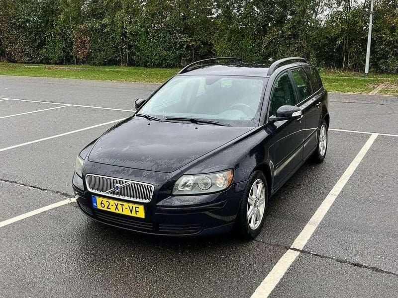 Zwart Gebruikt 2007 Volvo V50 Stationwagen | € 4.250 (Eerlijke prijs) - Afbeelding 1/4