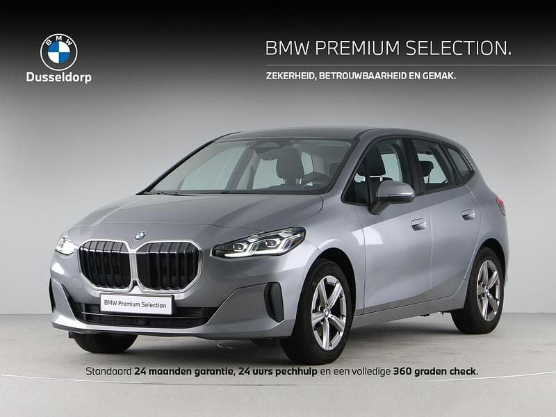 Grijs Occasion 2023 BMW 218 Active Tourer Comfort Edition MPV | € 29.900 (Goede deal) - Afbeelding 1/4