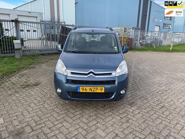 Blauw Occasion 2011 Citroën Berlingo MPV | € 3.799 (Goede deal) - Afbeelding 1/4