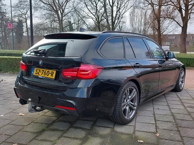 Occasion BMW 320 M Sport 184 PK (135 kW) 2018 Zwart (metallic) Stationwagen
