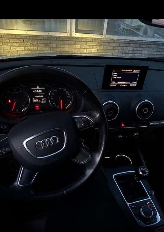 Zilver Gebruikt 2013 Audi A3 Hatchback | € 8.250 (Eerlijke prijs) - Afbeelding 1/4