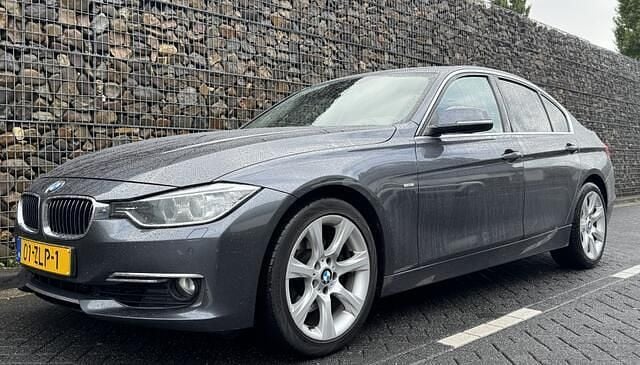 Occasion BMW 328 Executive 245 PK (180 kW) 2013 Grijs Sedan