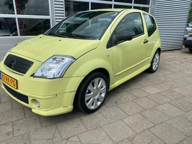 Geel Gebruikt 2005 Citroën C2 VTR Sport Hatchback | € 1.499 (Eerlijke prijs) - Afbeelding 1/4