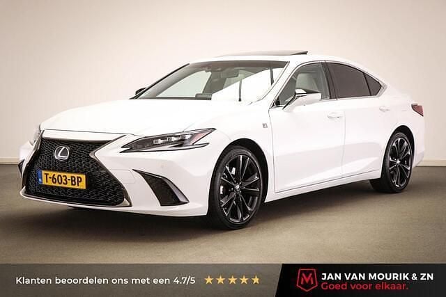 Wit Gebruikt 2023 Lexus ES300H Sport Line Sedan | € 45.900 (Goede deal) - Afbeelding 1/4