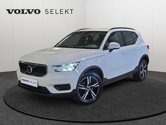 Wit Gebruikt 2019 Volvo XC40 Momentum SUV | € 24.400 (Eerlijke prijs) - Afbeelding 1/4