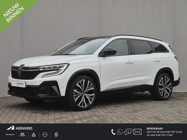 White (teqnc) Gebruikt 2025 Renault Espace Iconic SUV | € 41.885 (Eerlijke prijs) - Afbeelding 1/4