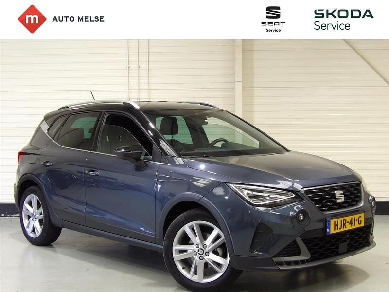 Grijs Gebruikt 2021 Seat Arona FR SUV | € 19.950 (Eerlijke prijs) - Afbeelding 1/4
