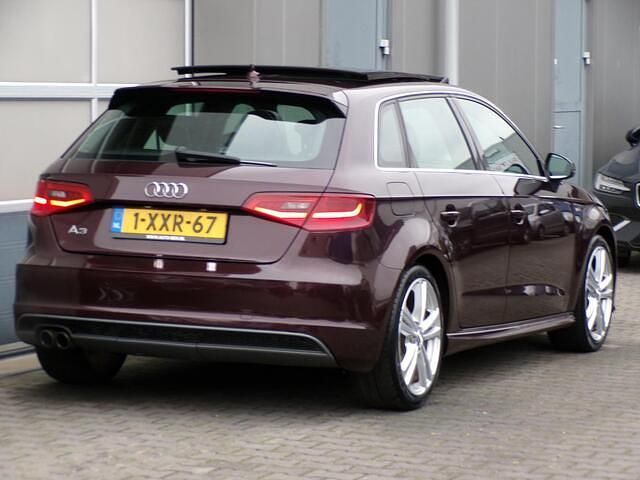 Occasion Audi A3 Sportback Ambition 125 PK (91 kW) 2014 Rood Hatchback