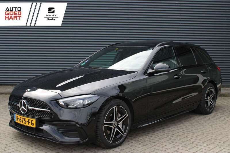 Zwart Gebruikt 2022 Mercedes C300 AMG Stationwagen | € 36.895 (Eerlijke prijs) - Afbeelding 1/4
