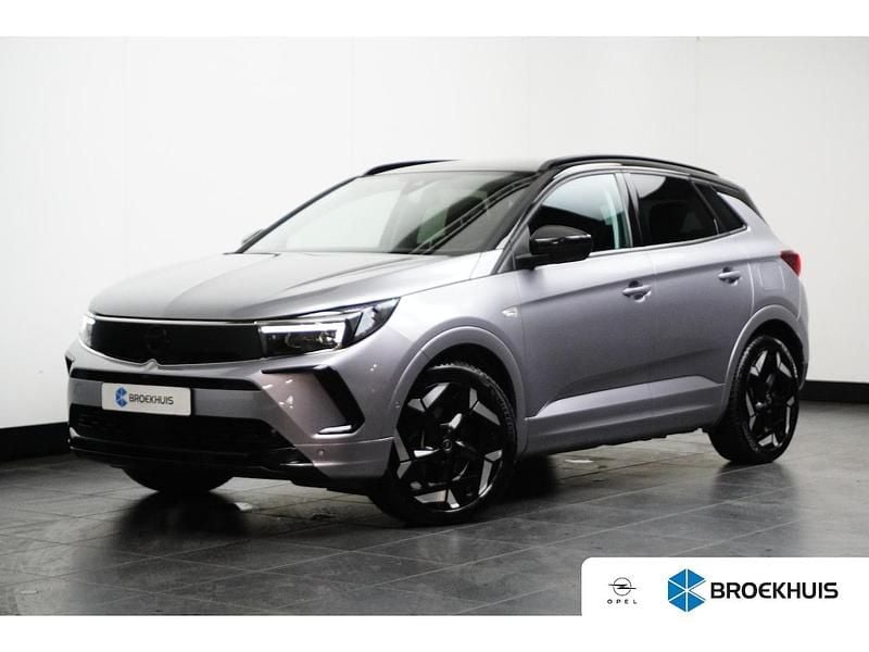 Grijs Occasion 2023 Opel Grandland X GSe SUV | € 28.900 (Duur) - Afbeelding 1/4