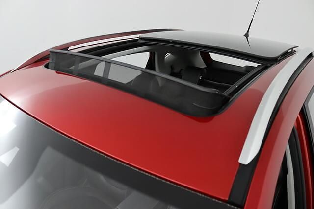 Occasion MG ZS Luxury 105 kW (143 PK) 2020 Rood SUV