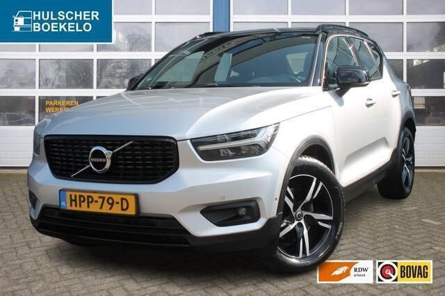 Grijs Gebruikt 2019 Volvo XC40 R-Design SUV | € 27.950 (Eerlijke prijs) - Afbeelding 1/4