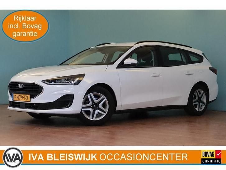 Wit Occasion 2022 Ford Focus Stationwagen | € 15.776 (Super prijs) - Afbeelding 1/3