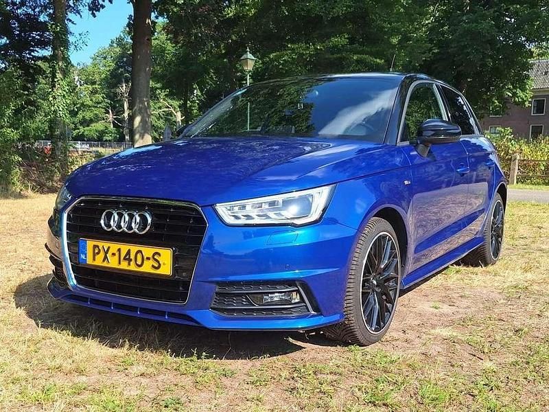 Blauw Gebruikt 2018 Audi A1 Hatchback | € 15.000 (Iets duurder) - Afbeelding 1/4