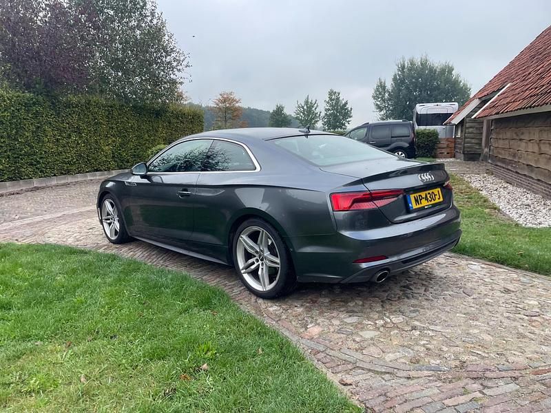 Occasion Audi A5 S-Line 190 PK (139 kW) 2017 Grijs, metallic lak Coupé