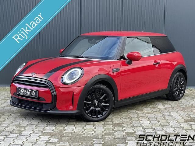 Occasion Mini Cooper 102 PK (75 kW) 2022 Rood Hatchback