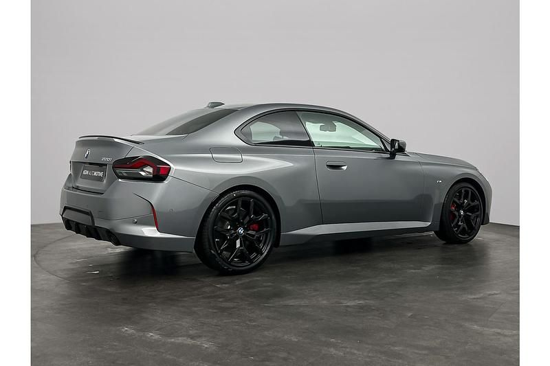 Nieuw BMW 220 Shadowline 184 PK (135 kW) 2025 Grijs Coupé