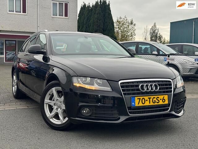 Zwart Gebruikt 2009 Audi A4 Stationwagen | € 4.999 (Super prijs) - Afbeelding 1/4