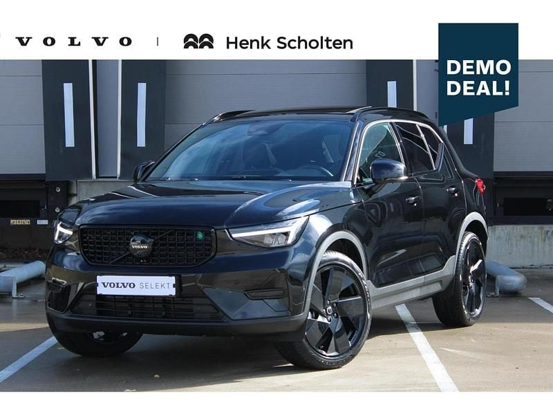 Zwart Occasion 2025 Volvo XC40 Plus SUV | € 52.950 - Afbeelding 1/3
