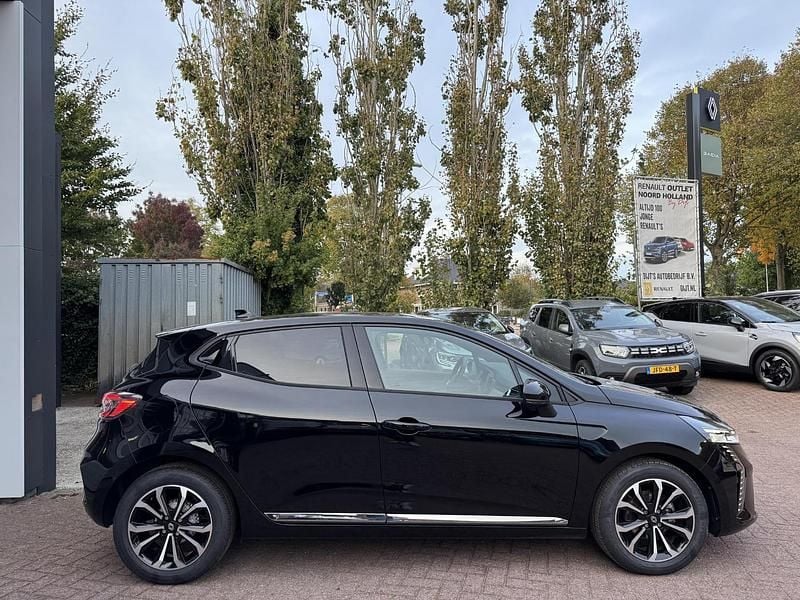Occasion Renault Clio V Techno 91 PK (66 kW) 2024 Zwart Hatchback