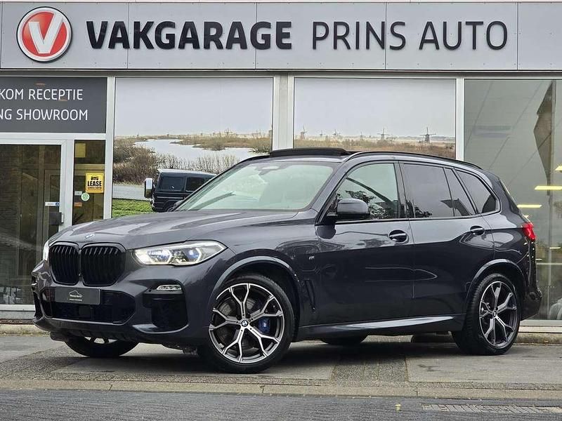 Grijs Gebruikt 2021 BMW X5 Executive SUV | € 54.700 (Super prijs) - Afbeelding 1/4