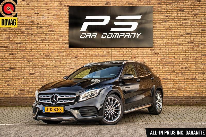 Zwart Occasion 2026 Mercedes GLA250 AMG line SUV | € 28.950 - Afbeelding 1/4