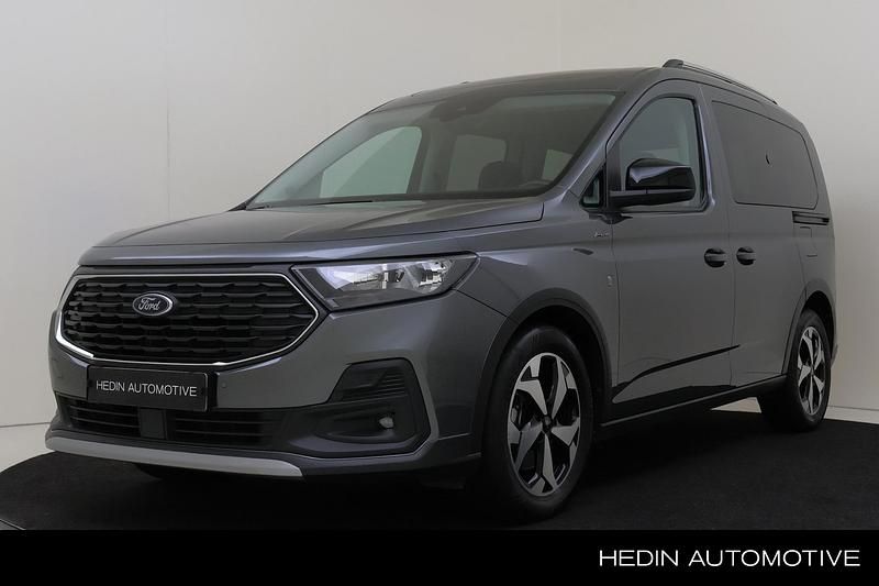 Grijs Gebruikt 2023 Ford Tourneo Active Van | € 37.945 (Eerlijke prijs) - Afbeelding 1/4