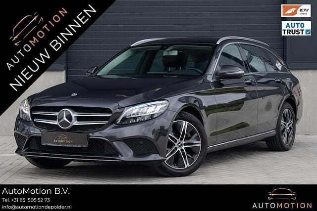 Grijs Gebruikt 2020 Mercedes C200 Stationwagen | € 22.490 (Goede deal) - Afbeelding 1/4