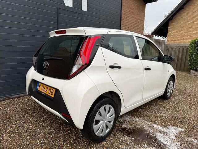 Occasion Toyota Aygo 72 PK (52 kW) 2020 Wit Hatchback