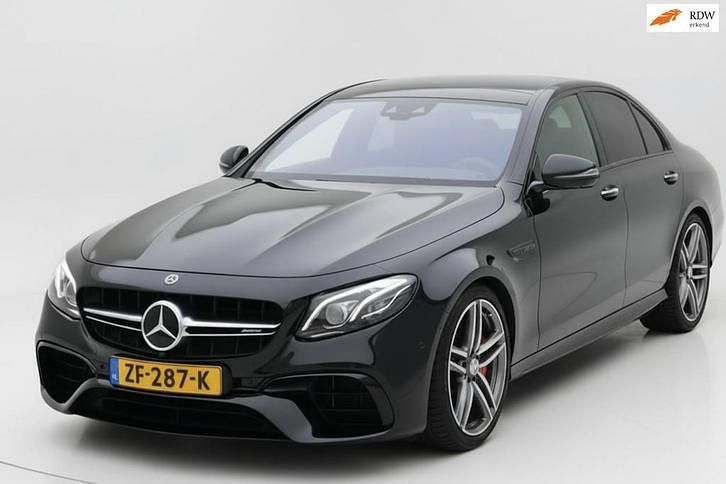 Zwart Occasion 2017 Mercedes S63 AMG Premium Plus Sedan | € 55.995 (Super prijs) - Afbeelding 1/4