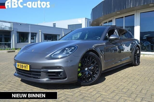 Overige Gebruikt 2018 Porsche Panamera S E-Hybrid Sport Turismo Sedan | € 59.945 - Afbeelding 1/4