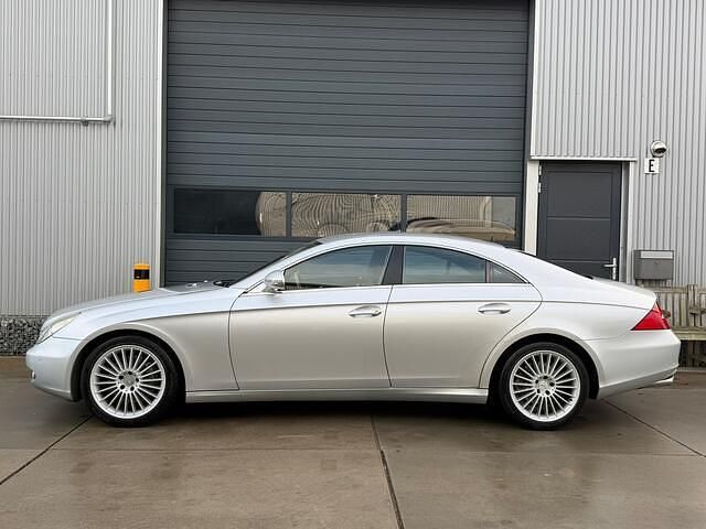 Occasion Mercedes CLS500 306 PK (225 kW) 2005 Grijs (metallic) Sedan