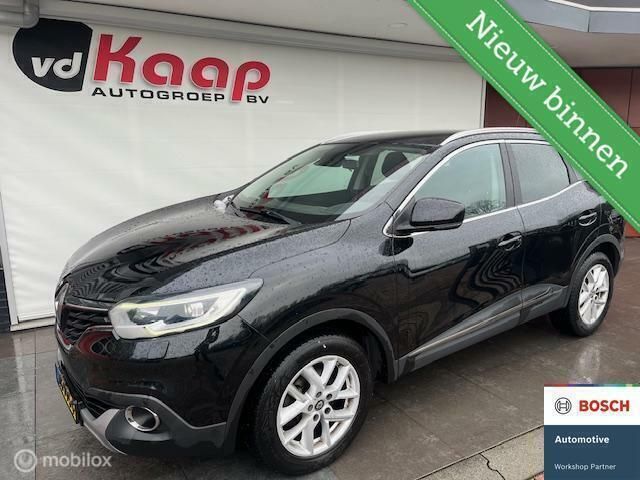 Zwart Gebruikt 2015 Renault Kadjar Bose Edition SUV | € 9.850 (Eerlijke prijs) - Afbeelding 1/4