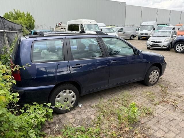Occasion Seat Cordoba 101 PK (74 kW) 2000 Blauw Stationwagen