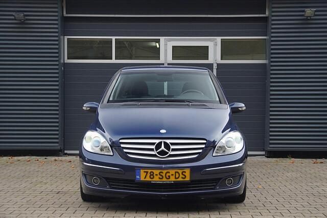 Occasion Mercedes B180 109 PK (80 kW) 2006 Blauw (metallic) MPV