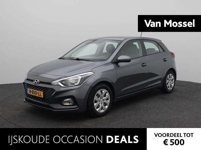 Grijs Occasion 2020 Hyundai i20 Comfort Hatchback | € 15.940 (Eerlijke prijs) - Afbeelding 1/4