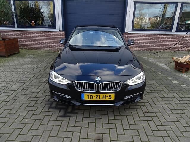 Occasion BMW 320 Efficient Dynamics 163 PK (119 kW) 2013 Zwart Sedan