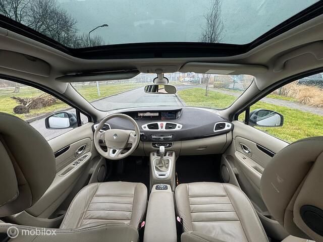 Occasion Renault Scénic III Privilege 140 PK (102 kW) 2010 Grijs MPV