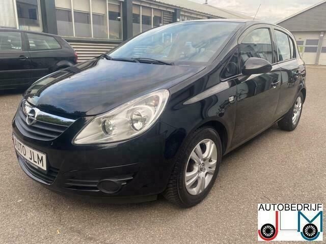 Zwart, metallic lak Gebruikt 2008 Opel Corsa Cosmo Hatchback | € 4.000 (Eerlijke prijs) - Afbeelding 1/4