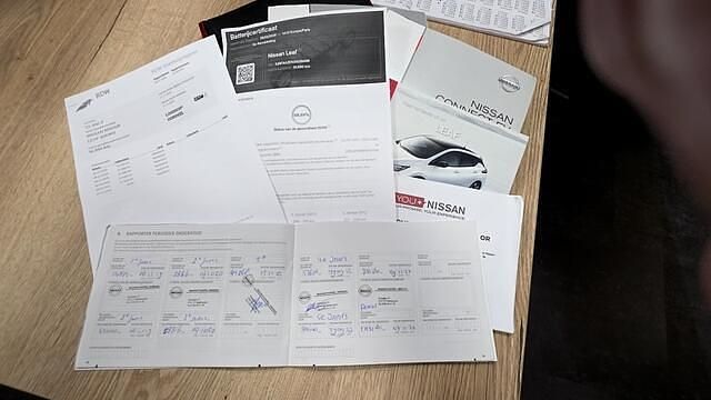 Occasion Nissan Leaf Tekna 110 kW (150 PK) 2018 Grijs Hatchback