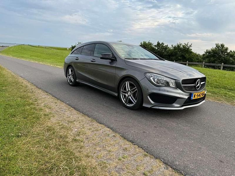 Occasion Mercedes CLA200 Prestige 156 PK (114 kW) 2015 Grijs Stationwagen