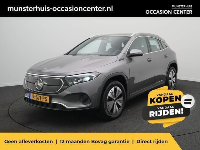 Grijs Gebruikt 2021 Mercedes EQA250 Electric Art SUV | € 30.950 (Eerlijke prijs) - Afbeelding 1/4
