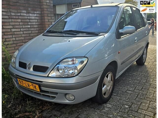 Grijs Gebruikt 2003 Renault Scénic MPV | € 999 (Eerlijke prijs) - Afbeelding 1/4