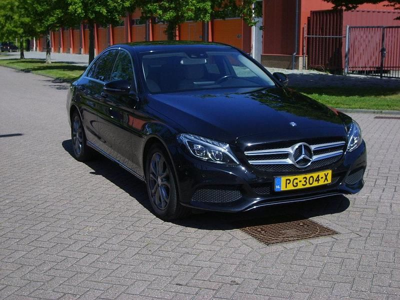 Occasion Mercedes C180 Prestige 157 PK (115 kW) 2016 Zwart Sedan